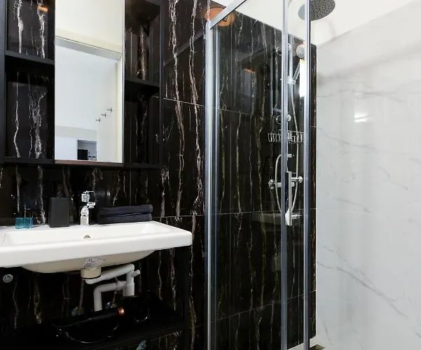 Apartament Akacfa 7 Two Bedroom *