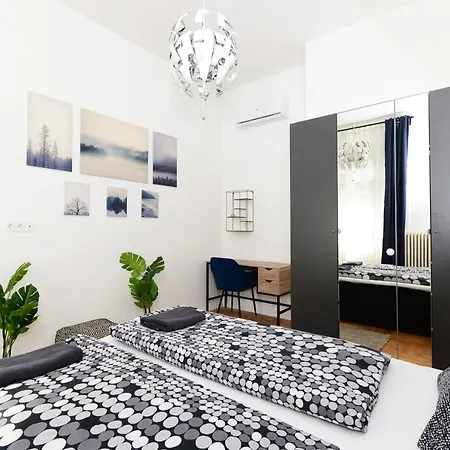 Apartamento Akacfa 7 Two Bedroom *