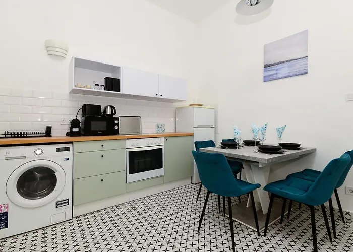 Daire Akacfa 7 Two Bedroom Budapeşte